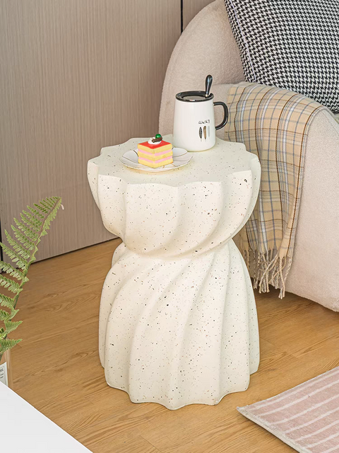 FLAT COFFEE TABLE
