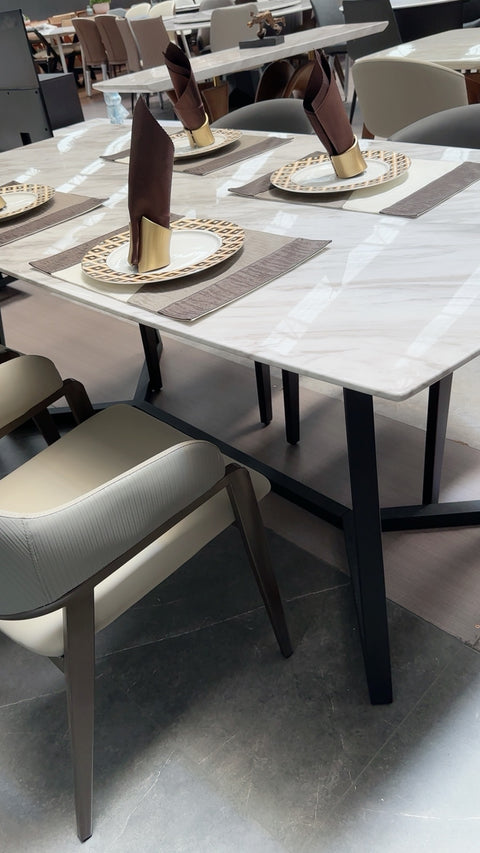 CBD FURNITURE MARBLE DINING-TABLE