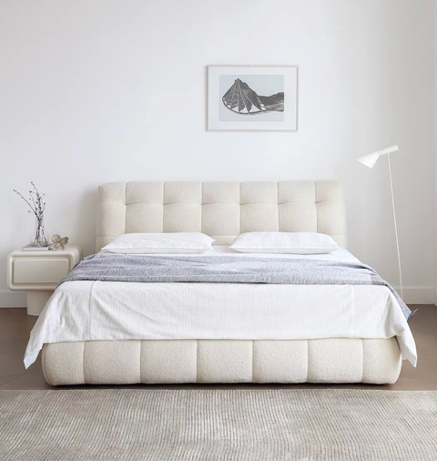 Marshmallow Sherpa fabric bed Queen