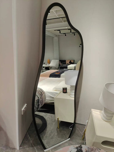 Black Cloud-Shaped Mirror