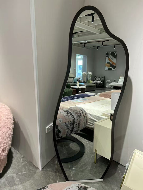 Black Cloud-Shaped Mirror