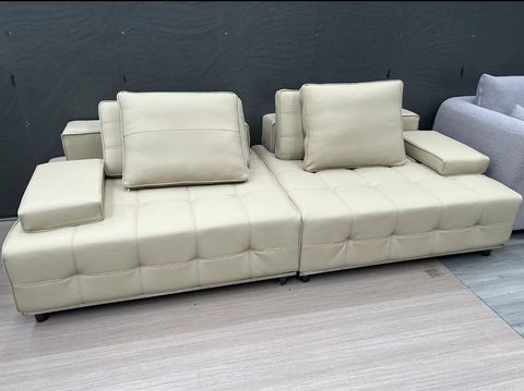 LAWRENCE SOFA