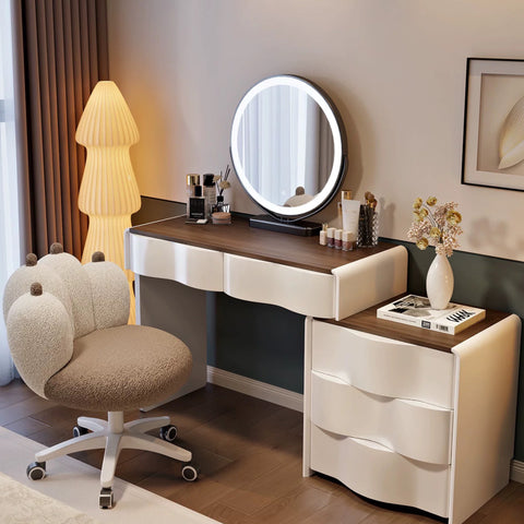 French dressing table