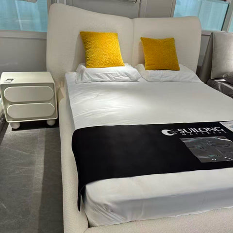 Butterfly bed